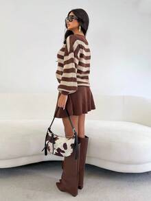 Women's Knit Set: Short A-Line Skirt And Striped Puff Sleeve Blouse - Fashion Blogger Style - Autumn/Winter - 查看 2