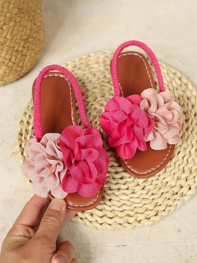 1 par de sandalias planas de color fucsia para niñas pequeñas y de talla grande, de tono dual de malla y satén, con decoración de flor de peonía, correa elástica en la parte trasera, punta redonda, antideslizante, cómodas, lindas sandalias romanas, adecuadas para niñas de 3 a 15 años, para uso diario, fiesta, casual, vacaciones, nueva llegada de primavera/verano