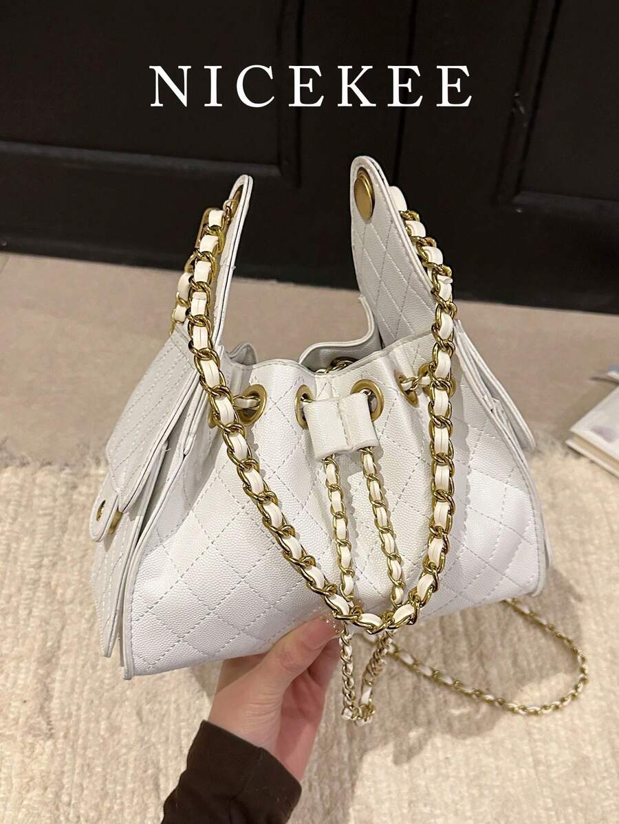 新款时尚便携水桶包，ins风小众设计，钻石链条腋下包，日常休闲百搭，简约质感，纯色流行高性价比单肩包，适合通勤上班、购物、约会和晚餐等场合。 - 白色 - 查看 1