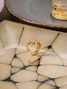 1只欧美风时尚OL双层夹式耳环，无需耳洞，简约高端小众耳环，适合女性日常佩戴 - 金黃色 - 查看 3