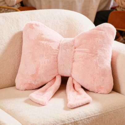 1个可爱蝴蝶结抱枕，粉色和白色相间，粉色蝴蝶结抱枕，非常适合卧室客厅装饰、粉色蝴蝶结派对装饰、生日派对用品、女宝宝迎婴派对装饰、性别揭晓派对用品、新娘送礼会回礼、婴儿房装饰，也是送给家人的理想礼物。