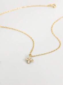 1 chiếc vòng cổ hình ngôi sao bát giác nhỏ bằng bạc Sterling S925, mạ vàng, không gây dị ứng, trang sức nữ nhỏ nhắn và tinh tế với đá Cubic Zirconia. Mặt dây chuyền hình ngôi sao nhỏ xinh, tối giản và thanh lịch, phù hợp để đeo hàng ngày, là lựa chọn quà tặng tuyệt vời. - Nhiều màu - Xem 2