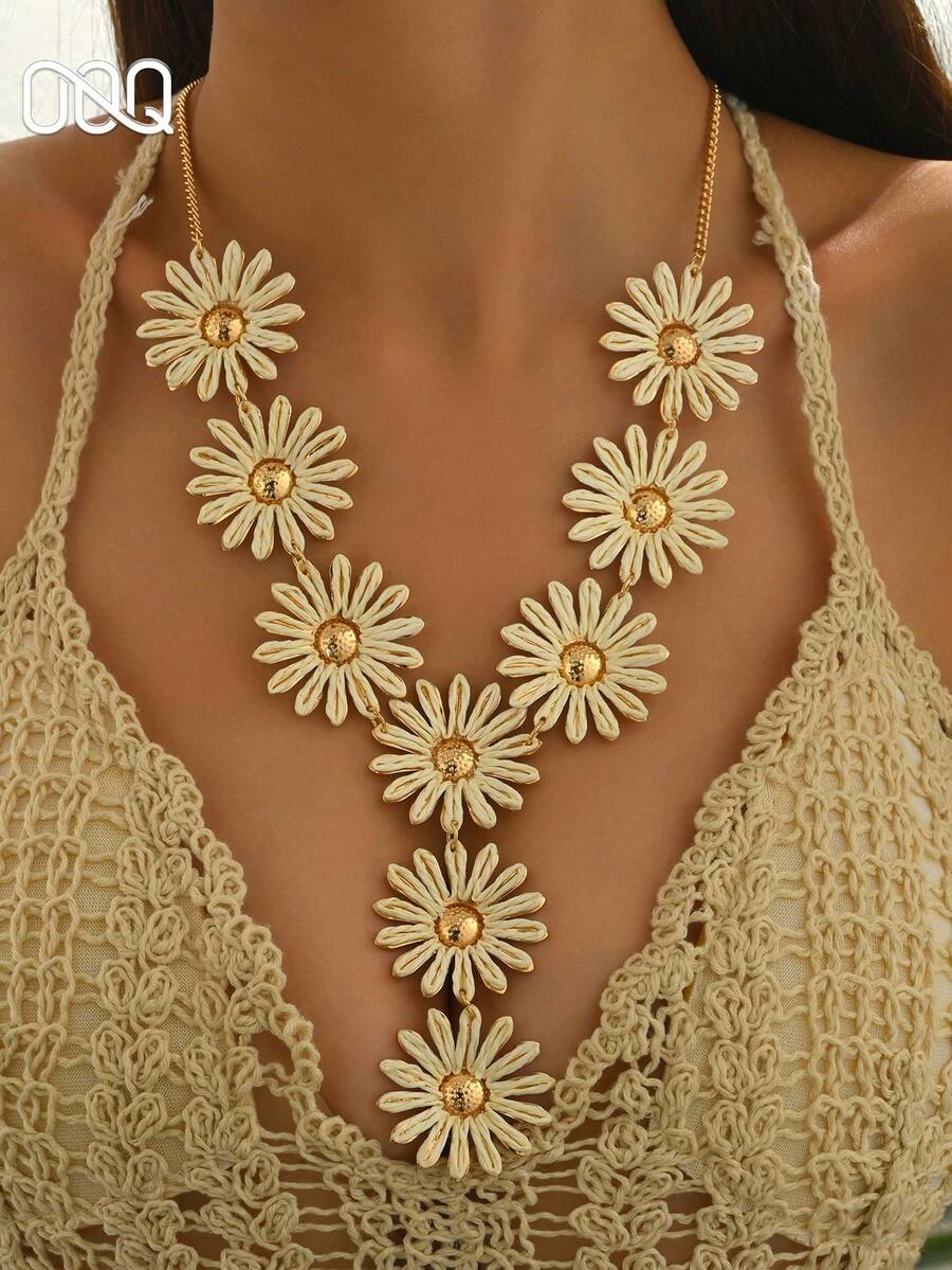 OOQ 1pc Bohemian Style Handmade Woven Raffia Daisy Flower Patchwork Y-Necklace, Fashionable Handcrafted Raffia Floral Pendant Necklace Suitable For Women's Daily, Beach, Party Wear (Handwoven Technique Randomly, Handmade May Have Slight Glue Residue) - Off White - View 1
