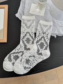 1 Pair Women's Vintage Lace Ruffle Socks, Solid Color Korean Style Hollow Lace Mid-Calf Socks, Girly Spring/Summer Daily Wear - Multicolor - View 15