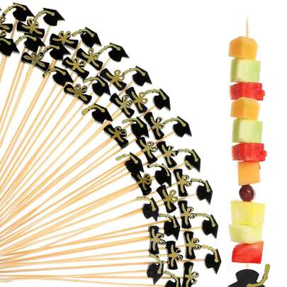100 que xiên cocktail tốt nghiệp, tăm xỉa răng thiết kế hình mũ tốt nghiệp, que gỗ thích hợp dùng cho trái cây, bánh mì sandwich, trang trí bánh kem, đồ dùng tiệc tùng, hoàn hảo cho lễ tốt nghiệp, món khai vị, đồ uống, trái cây, sinh nhật, trang trí bánh kem mừng tốt nghiệp năm 2026.