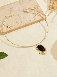1 pieza Collar minimalista de moda con abertura dorada y colgante de gema ovalada negra, elegante para fiestas, reuniones, uso diario, citas, regalo - Negro - Ver 2