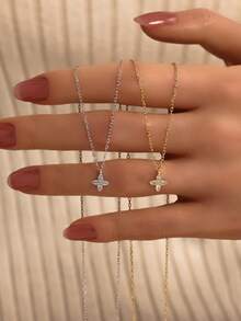 1 chiếc vòng cổ hình ngôi sao bát giác nhỏ bằng bạc Sterling S925, mạ vàng, không gây dị ứng, trang sức nữ nhỏ nhắn và tinh tế với đá Cubic Zirconia. Mặt dây chuyền hình ngôi sao nhỏ xinh, tối giản và thanh lịch, phù hợp để đeo hàng ngày, là lựa chọn quà tặng tuyệt vời. - Nhiều màu - Xem 3