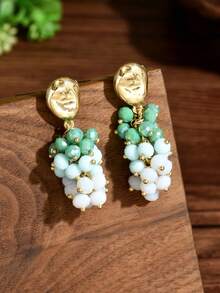 1 Pair Fresh Fashion Sweet Green Dopamine Artificial Crystal Grape Cluster Earrings, Vintage Creative Handmade Beaded Grape Crystal Beaded Earrings Suitable For Women's Daily, Vacation, Party Wear (Purely Handmade, Seed Bead Color, Position And Quantity Random) - Green - View 3