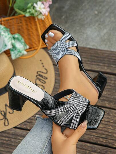 Nuovi sandali estivi da donna con tacco quadrato alla moda, intrecciati con strass, adatti per casa, ufficio, esterno, appuntamenti, vacanze