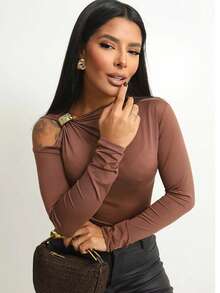 Women's Zoe Long Sleeve Blouse In Premium Supplex – Elegant With Buckle Detail - Asymmetrical Collar - Available In Other Colors - After Purchase, Please Send Us Your Chosen Color Via Chat - Photos In The Banner. - 鏽棕色 - 查看 3