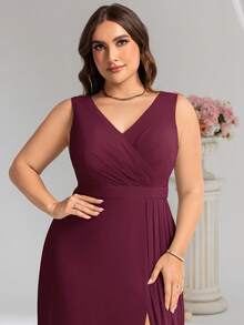 Plus Romantic V Neck Sleeveless Ruched Bust High Split Bridesmaid Dresses For Wedding Party Wedding Guest - Burgundy - View 5