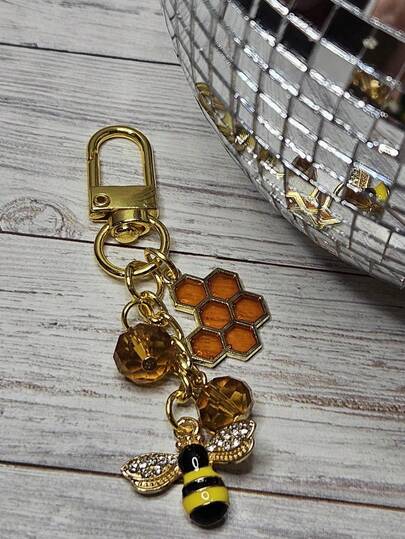 Gold Bee Bag Charm, Bee Wallet Pendant, Zipper Pull, Notebook Hanging Decor, Bee Themed Bag Charm, Beaded Bag Charm, Gold Bag Charm, Animal Bag Charm, Honeycomb Bag Charm, Chain Bag Charm, Beaded Bag Charm, Alloy Bag Charm, Women's Bag Charm, Animal Themed Bag Charm, Backpack Decoration, Earphone Case Hanging Decor, Camera Hanging Decor, Handbag Hanging Decor, Crossbody Bag Hanging Decor, Holiday Gift, Easter Gift, Valentine's Day Gift, Gift For Best Friend
