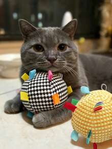 Colorful Cat Toy Ball With Bell - Cat Supplies, Suitable For Hunting Training, Chasing And Playing For Cats, Black And White Plaid Pattern (Polyester Material), No Battery Required - Suitable For All Breeds Of Cats To Play And Entertain - Polyester Pet Toy, Suitable For Indoor/Outdoor Games, Interesting Design - Multicolor - View 4