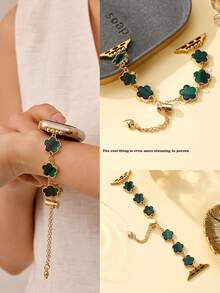 Màu xanh lá cây đậm