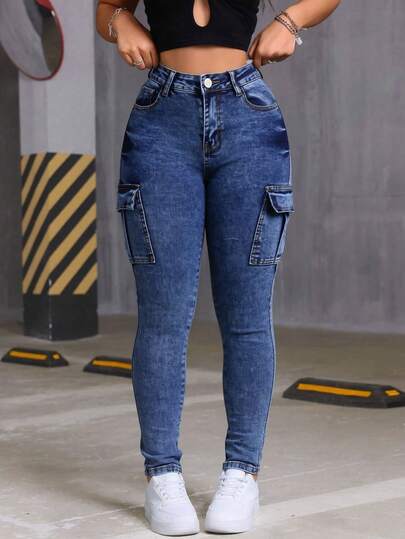 Pantalones de mezclilla skinny cargo, lavado  azul, elásticos, con múltiples bolsillos, efecto levantador de glúteos, puños ajustados