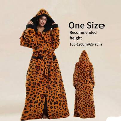 1 chiếc áo choàng tắm bằng vải flannel in họa tiết da báo châu Âu thanh lịch - lót lông cừu, có mũ trùm đầu, thắt lưng và túi, cỡ unisex, dài 140cm (55.12in), ngực 132cm (51.97in), ấm áp và mềm mại, đồ mặc nhà thoải mái, ý tưởng quà tặng tuyệt vời.