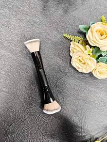 Brocha de maquillaje 2 en 1 negra, adecuada para el maquillaje facial diario y rutinas de cuidado de la piel profesional, herramienta de belleza profesional - A - Ver 8