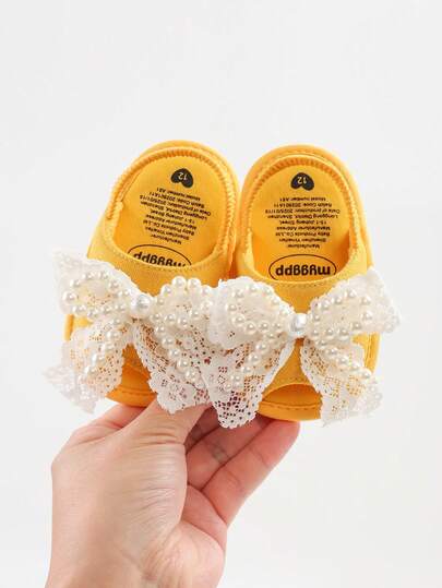 Spädbarn Flickor Sommarsandaler Med Blommig Rosett Mjuk Sula Bröllopsklänning Platta Nyfödda Första Gåskor Spjälsängsskor