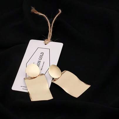 1 par de pendientes de barra de metal con forma de ola, regalo clásico y versátil como punto focal para fiestas