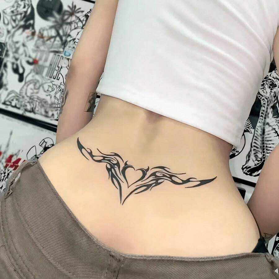 Tatuaje temporal de diseño de Succubus de corazón negro, resistente al agua y de larga duración de 1 a 5 días, pegatina de tatuaje realista para el pecho/brazo/muslo, calcomanía de tatuaje