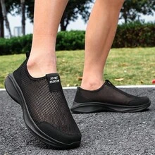 新款经典男士复古休闲鞋，四季皆宜，百搭日常穿着 - 黑色 - 查看 10