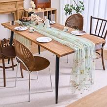 1Pc Embroidered Lace Spring Table Runner, Floral Patio Seasonal Tulle Table Runner, Festive Kitchen And Table Decoration, Suitable For Wedding Parties, Baby Showers, Birthday Parties. - 鼠尾草綠 - 查看 5
