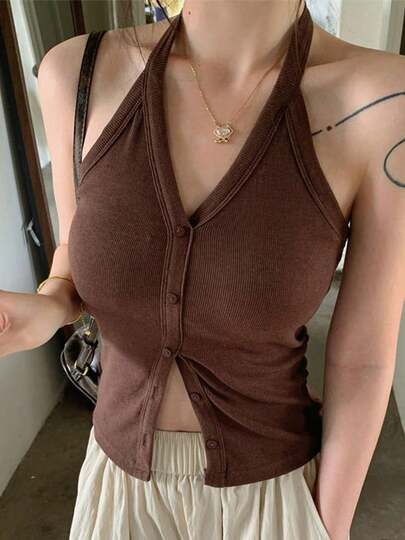 Chalecos colgantes de cuello las mujeres usan ropa exterior en verano, el sentido del diseño es pequeño y único, la blusa de la chica picante tiene su propia almohadilla para el pecho para usar fuera chaleco para mujer