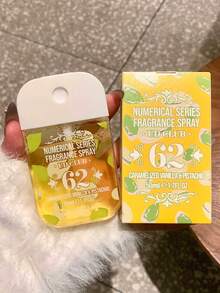 48毫升数码香氛喷雾，多种香型可选，包括火龙果、香草和薰衣草。有效去除室内和车内异味。适用于约会、派对、旅行、节日、家庭聚会、酒店等场合。车载空气清新剂，芳香疗法。圣诞节、情人节、母亲节等节日送给同事、朋友和家人的理想礼物。 - 多種 - 查看 6