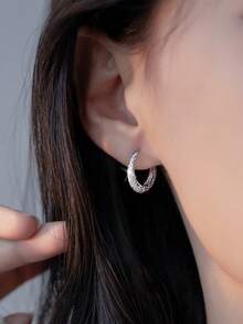 优雅闪亮圈形耳环，银色调，璀璨夺目，百搭时尚饰品，适合日常佩戴和派对场合。 - 銀色 - 查看 4