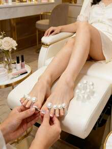 8 pièces Séparateur d'orteils en silicone perlé réutilisable, outils pour nail art. Diviseur d'orteils doux convenant pour la manucure à domicile, le salon et les soins des ongles DIY - Blanc - Voir 1
