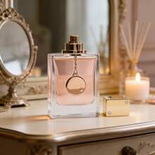 Perfume.Gilded Honey Charm Scent Collection.Pink Gold Pendant Square Bottle Edition.Eau de Parfum (Women's Fragrance).105ml.Ofertas - Notas florales - Ver 3