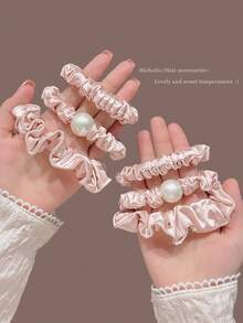 3 chiếc dây buộc tóc bằng satin đính ngọc trai giả, kiểu dáng thanh lịch, không gây hư tổn tóc. - Nhiều màu - Xem 3