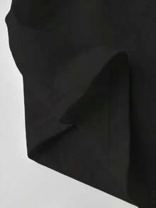 One Ribbed Cotton T-Shirt For Women With A Realistic Inverted Devil Flower Pattern. New Spring/Summer Collection In A Sporty College Style For Women. Soft And Breathable Black Short-Sleeved T-Shirt. - 黑色的 - 查看 6