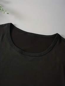 Lightweight Graphic Tee, One-Piece Set With A Mexican Burrito Print. Fashionable, Casual, Loose-Fitting, Machine Washable, Suitable For Outdoor Sports And Everyday Wear. Short-Sleeve Crew Neck Tee, 100% Cotton, A Popular Choice. Pure Cotton, Soft And Comfortable To The Touch. - 黑色 - 查看 4