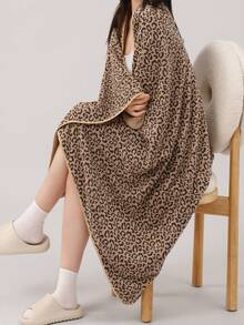 1pc/2pcs/3pcs Luxury Leopard Print Towel Set - Jacquard Coral Velvet Plush Towels, Ideal For Bold Home Decor And Spa Environment - Coffee Brown - View 8