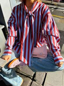 女士竖条纹系领长袖衬衫，宽松版型，纽扣袖口，休闲商务办公学院风上衣，春季款 - 紅色 - 查看 3