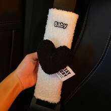 Miếng đệm vai dây an toàn ô tô, thiết kế hình trái tim trang nhã, phù hợp cho mọi mùa, dễ thương và tinh tế. - Miếng đệm vai hình gấu - Xem 16