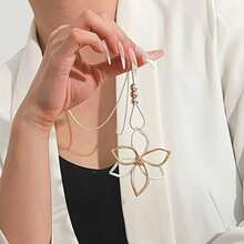 Long Hollowed-Out Flower Pendant Necklaces, The Perfect Choice For Ladies' Sweater Outfits. - Main Color - View 3
