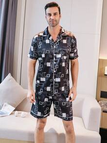 男士缎面睡衣两件套，包括短裤、真丝睡衣外套、纽扣短袖开衫和条纹字母刺绣上衣，夏季休闲家居服 - 黑色 - 查看 2