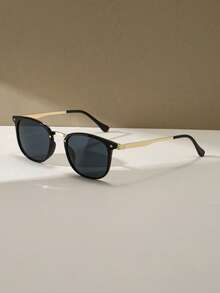 Polarized Sunglasses, Unisex Retro Rectangular Metal Black Fashion Glasses, Classic Design For Outdoor Sports, Cycling, Travel, Beach, Driving, Fishing, Summer UV Protection - Black - View 2