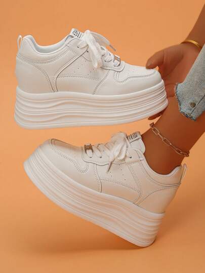 女士厚底运动鞋，纯色系带厚底休闲运动鞋，显瘦效果，增高，拉长腿部线条，白色鞋款