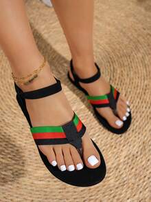 Red & Green Striped Flat Thong Sandals For Women, Elastic Ankle Strap Design, Retro Flip Flops, Versatile For Vacation, Commute, Beach, Daily Wear, Comfortable & Slimming - Black - View 2