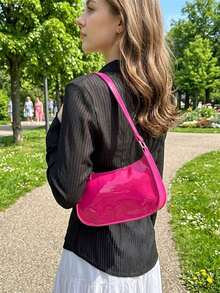 女士情人节礼物：时尚单肩包。女士节礼物。耐用且容量大，适合年轻女孩、大学生、职场新人及白领人士。是春季郊游和摄影的理想之选。防水便携，是女性工作或商务旅行的必备单品。 - 酒紅色 - 查看 18