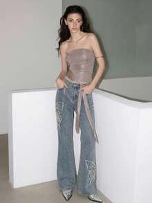 Jeans évasés à taille élastique avec patch papillon et ourlet effiloché, style western cowgirl pour femmes - Jean bleu - Voir 5