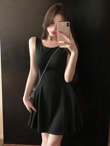 甜美温柔的束腰无袖露背迷你连衣裙，时尚夏季女装，黑色优雅 - 黑色 - 查看 5