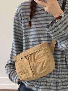 1个休闲可折叠腰包，多功能拉链封口，可调节肩带，适合日常使用、通勤、送礼、上学、大学生使用，简约褶皱方形卡其色单肩布包 - 卡其色 - 查看 1