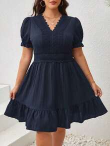SHEIN VCAY Plus Size Lace Patchwork Puff Sleeve Summer Dress - 藏蓝色 - 查看 5