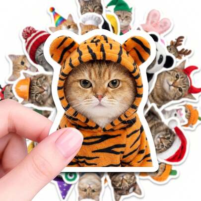 50 miếng dán hình mèo dễ thương mặc áo mưa vàng, hình dán meme mèo ngộ nghĩnh dùng để dán lên bình nước, laptop, ốp điện thoại, ván trượt, sổ tay, album ảnh, hình dán trang trí hình động vật dành cho người yêu mèo, quà tặng tiệc tùng, đồ thủ công tự làm, đồ trang trí quà tặng.