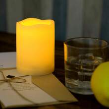 Conjunto de 3 velas eletrônicas sem chama com efeito de chama tremulante realista, luzes de LED ideais para decoração de Halloween, Natal e casamentos. - conjunto de 3 peças - Ver 2