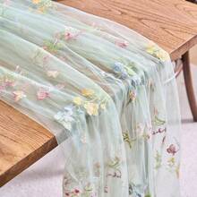 1Pc Embroidered Lace Spring Table Runner, Floral Patio Seasonal Tulle Table Runner, Festive Kitchen And Table Decoration, Suitable For Wedding Parties, Baby Showers, Birthday Parties. - 鼠尾草綠 - 查看 7